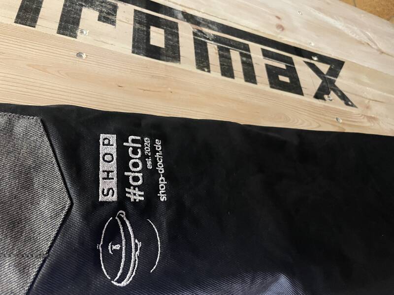 Exklusive Grillschürze im #“doch Design“