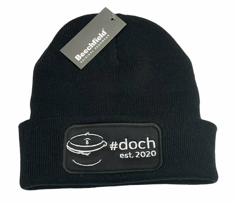 Wintermütze mit Patch gestickt / schwarz