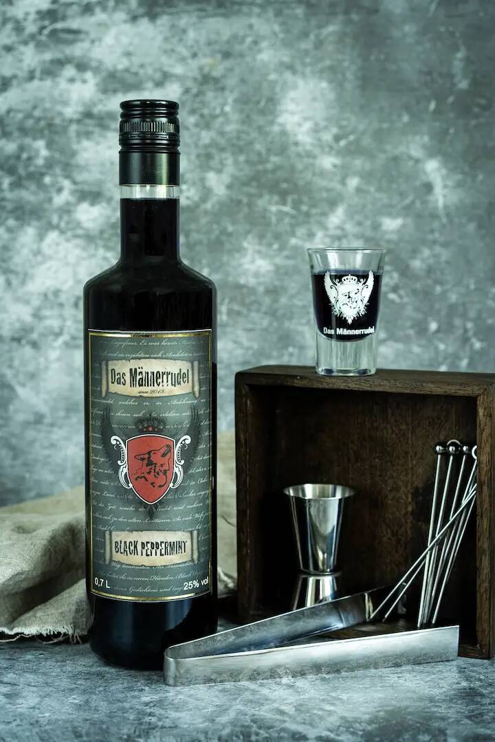 Black Peppermint Likör 25% vol - Männerrudel